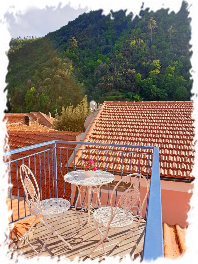 Casa Vacanze Family Albisola Superiore Kültér fotó