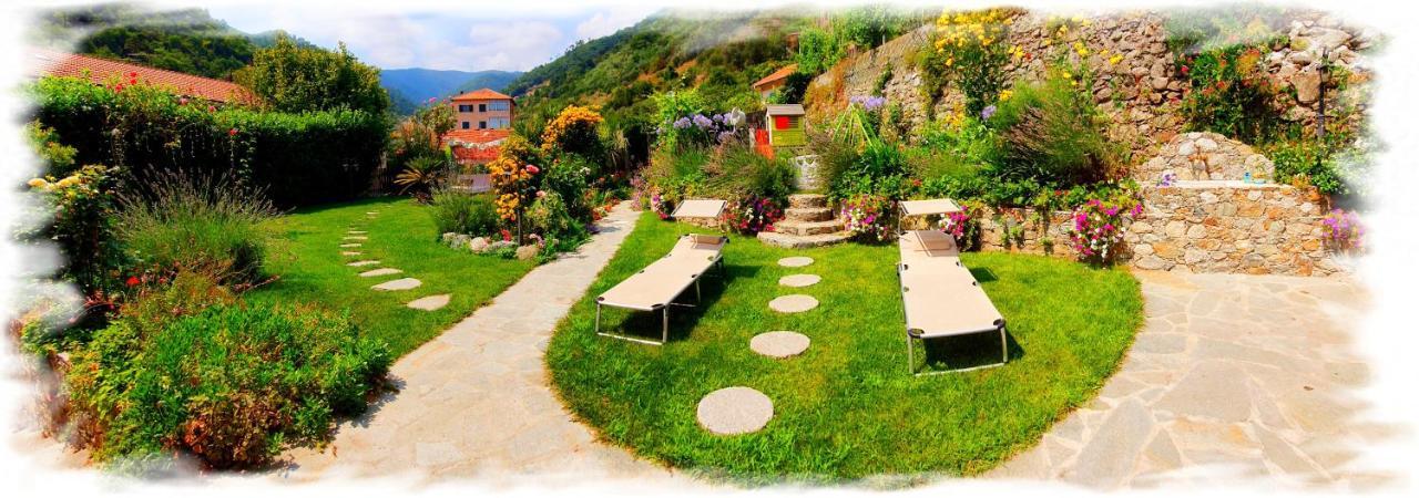 Casa Vacanze Family Albisola Superiore Kültér fotó