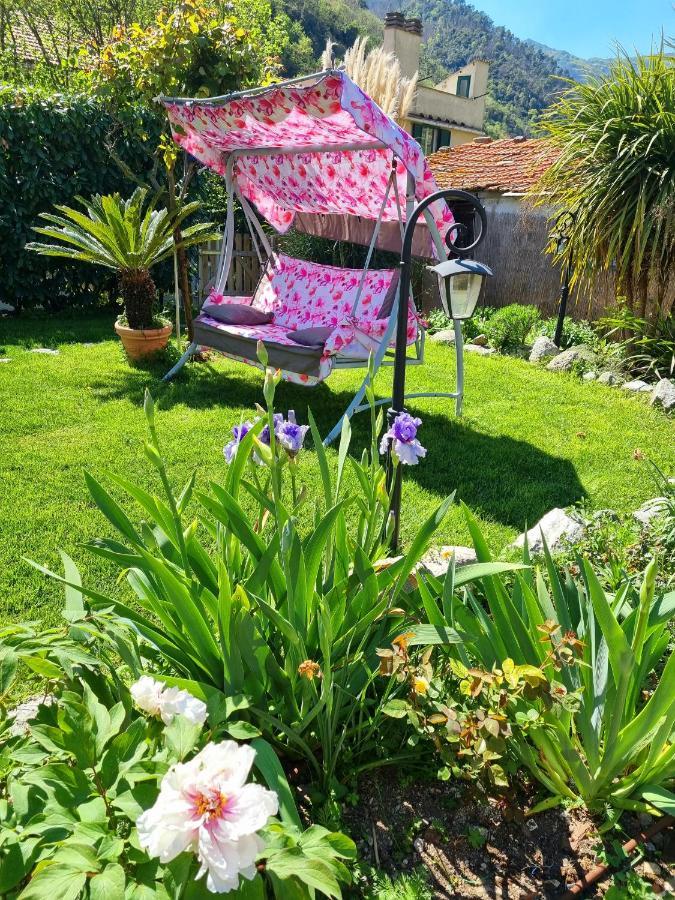 Casa Vacanze Family Albisola Superiore Kültér fotó
