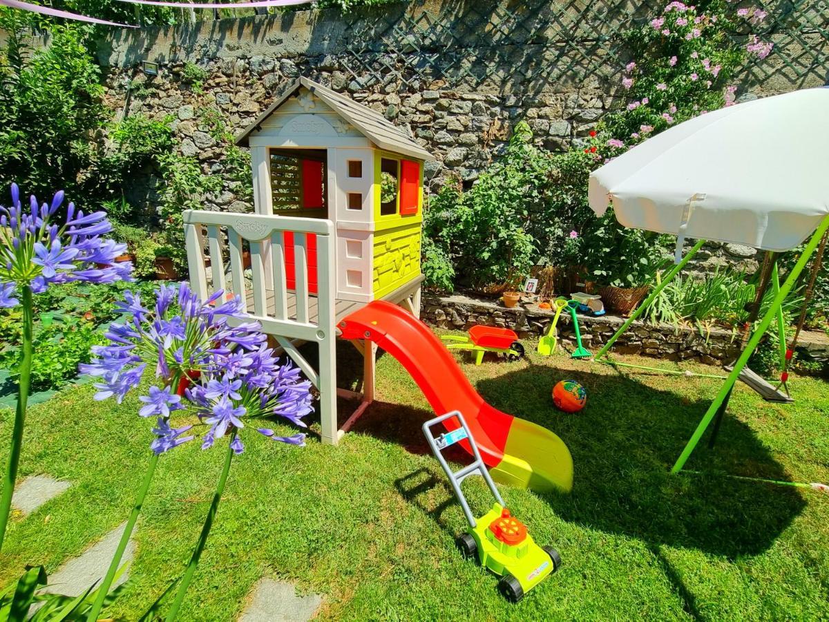 Casa Vacanze Family Albisola Superiore Kültér fotó