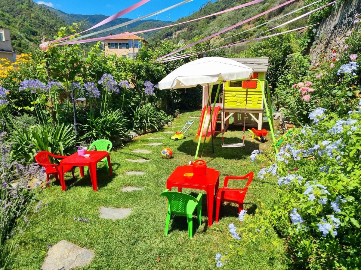 Casa Vacanze Family Albisola Superiore Kültér fotó