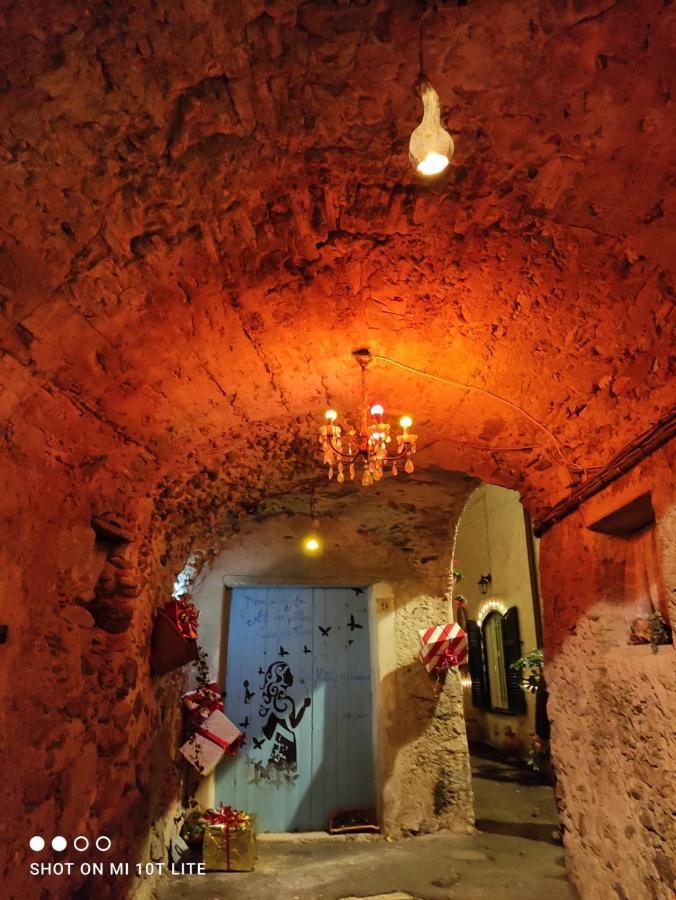 Casa Vacanze Family Albisola Superiore Kültér fotó